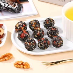 Wholesale of walnuts, red dates and black sesame balls, ready-to-eat five treasure black sesame balls, Internet celebrity snacks, sesame balls, wolfberry
