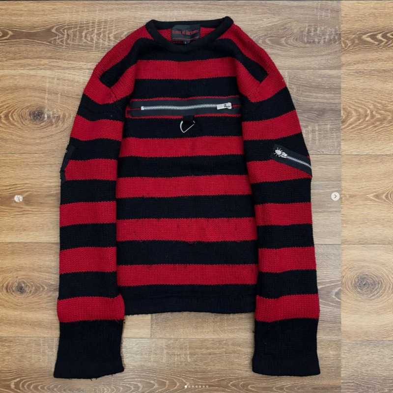2026 Autumn New Red and Black Striped Waffle Long Sleeve Sweater with Large Back Zipper Pocket, Punk Style Casual Sweater