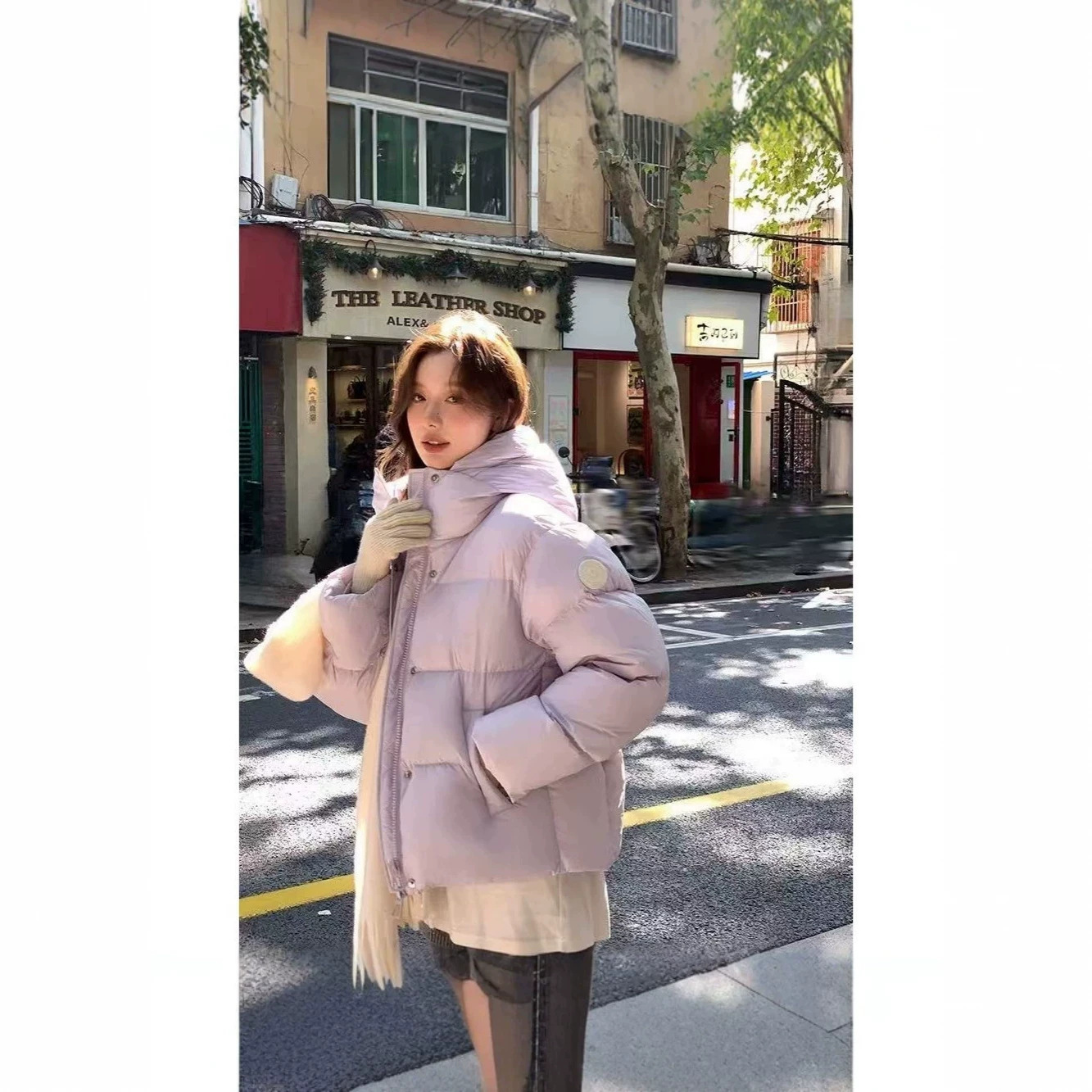 超好看短款羽绒棉服女冬季2026年新款百搭连帽泡芙面包服棉袄外套