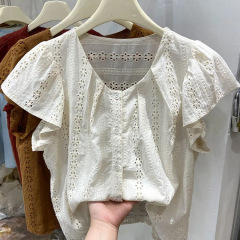 フランス刺繍レース小飛袖シャツ女2024夏デザイン感韓系減齢洋気子供シャツ上着