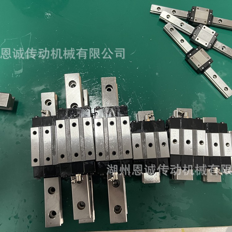 IKO滑块LRXD12 LRXD12SL LRXD15SL LRXDG15SL LRXD10SL LRXDG10SL