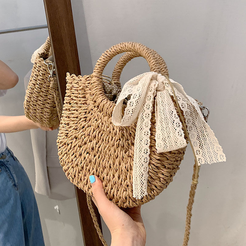 Straw Bag All-match Seaside Vacation Lace Strap Single Shoulder Handbag Trendy Lined with Strap Closure