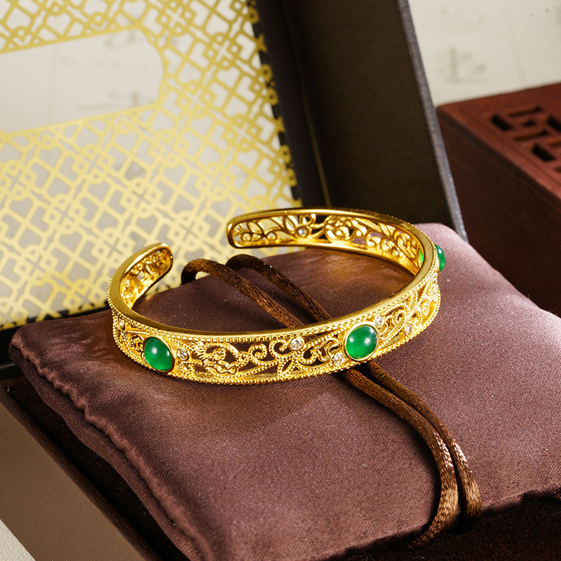 Brazalete hueco hueco abierto hueco de Vietnam Sha Jin Gufa micro incrustado de diamantes recubiertos en oro no se desvanecen joyerías retro de moda nacional