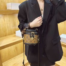 圆筒包包女2022新款高级圆柱形手提水桶包欧美时尚老花单肩斜挎包