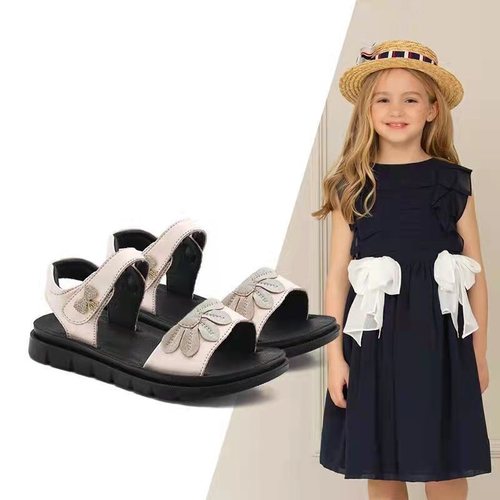 Girls sandals  new little girls beach shoes primary school students Korean style girls shoes summer middle and large children princess shoes