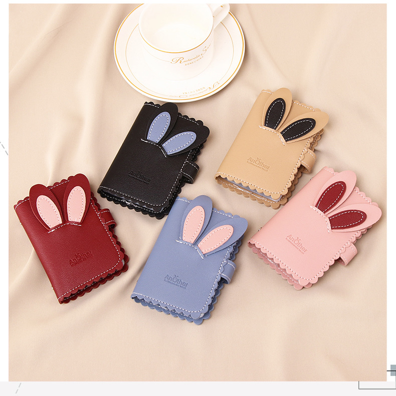 Unisex Animal Pvc Magnetic Buckle Card Holders display picture 1