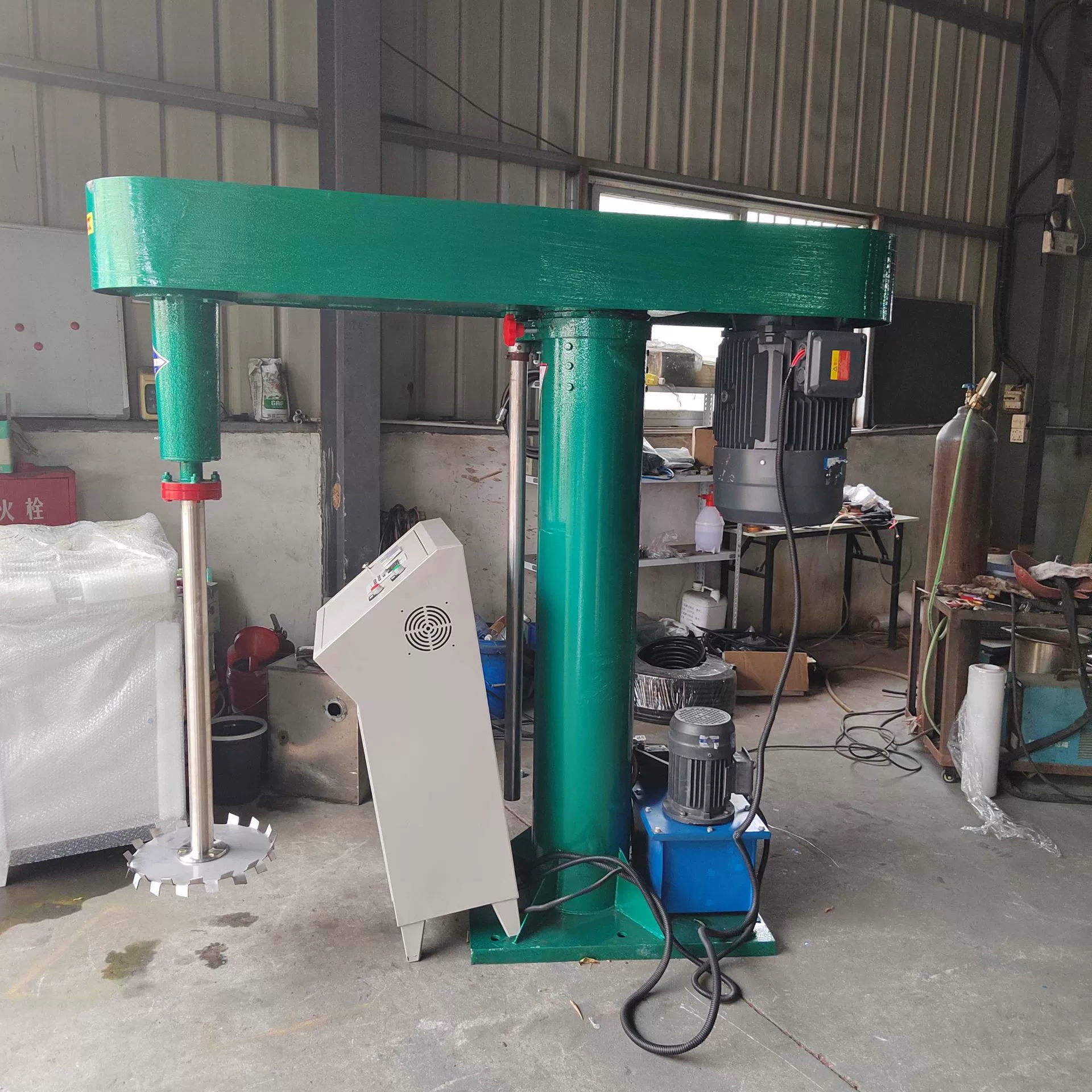 Производитель оптовая продажа гидравлический подъемный и децентрализованный станок высокоскоростной переменной частоты сдвига краски смеситель из нержавеющей стали цилиндр смеситель