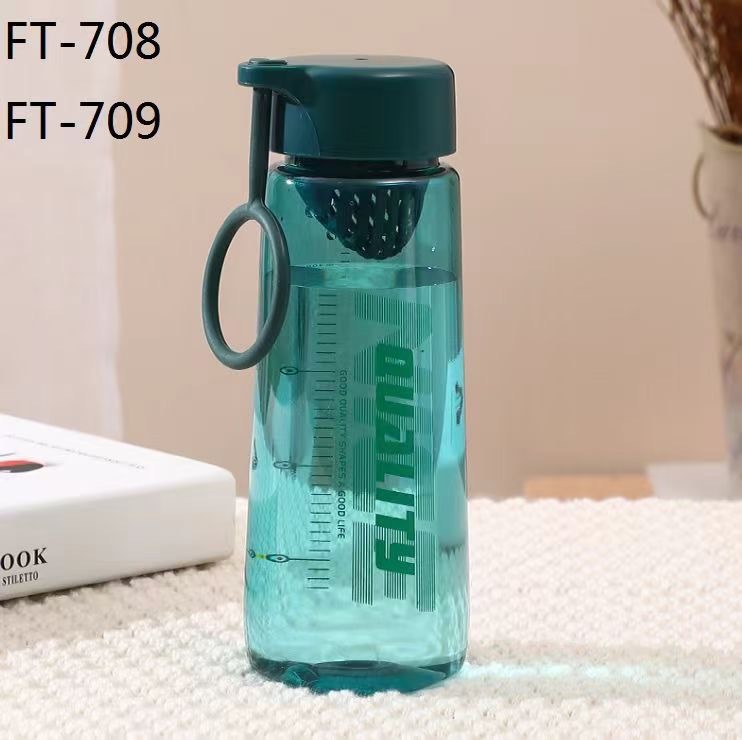 Futong 708 nueva taza de agua de plástico con colador 520ml taza de agua recta portátil personalizada con escala de fábrica al por mayor