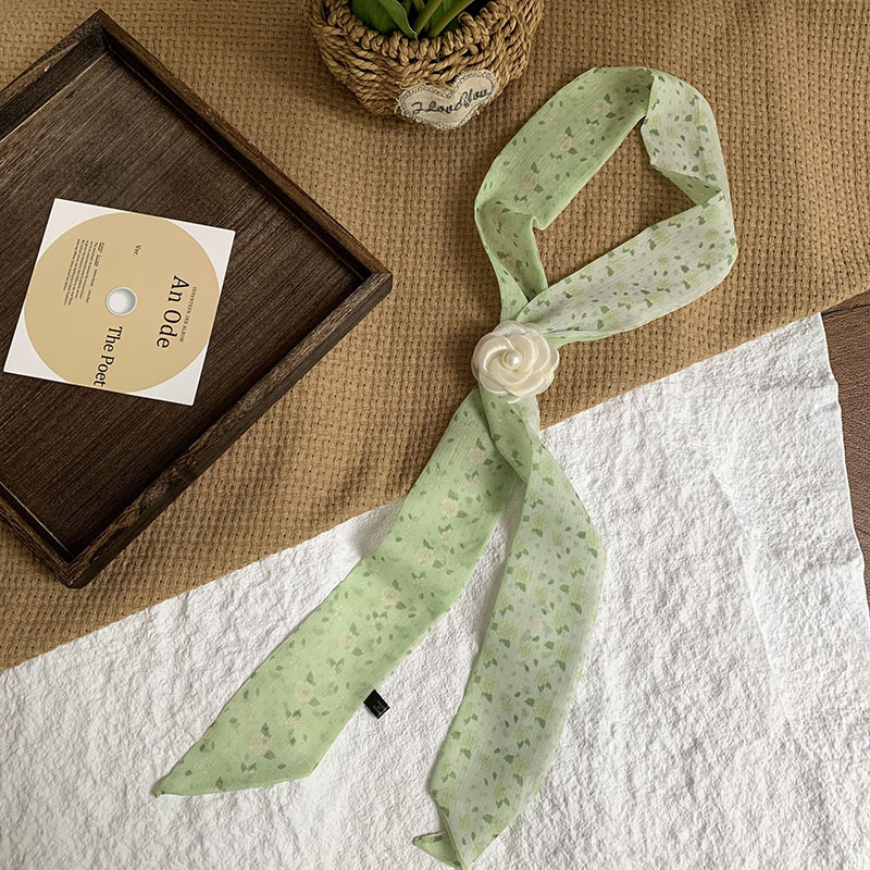 Bufanda de seda, bufanda pequeña de moda de alta gama, flor de todo fósforo, clip tridimensional, decoración de flores, serpentín, diadema