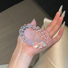 Iceberg Beauty ~ クールでハイエンドの女性用模造クリスタルブレスレット、ハイエンド、クリアでファッショナブルな重ね付け可能な多用途ブレスレット