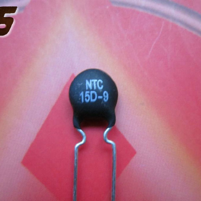 直插件黑色NTC热敏电阻1 1.5 2.5 3 5 8 10 15 25D-9-11现货 优惠