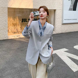 浅蓝色假两件拼接西装外套女2026春秋新款高级感气质显瘦休闲西服