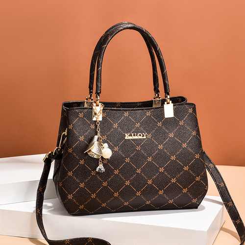 〖Delivery〗  new large-capacity women's handbags, stylish mom bags, trendy single shoulder crossbody bags