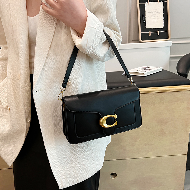 2024 nuevo bolso de nicho para mujer, textura de alta calidad, color sólido, diseño de hardware simple y versátil, bolso diagonal de un solo hombro image 5