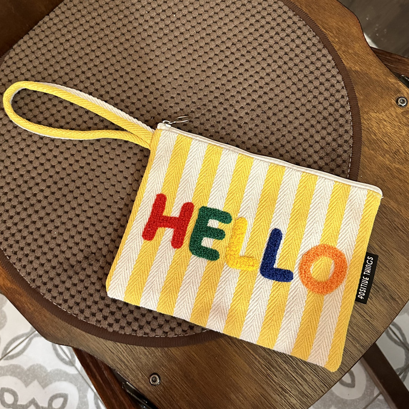 노란색 세로 글자 자수 동전 지갑