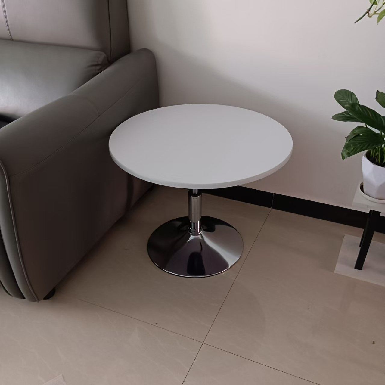 60 modelos de disco de 34 - 46cm en el rango de elevación de la mesa blanca redonda