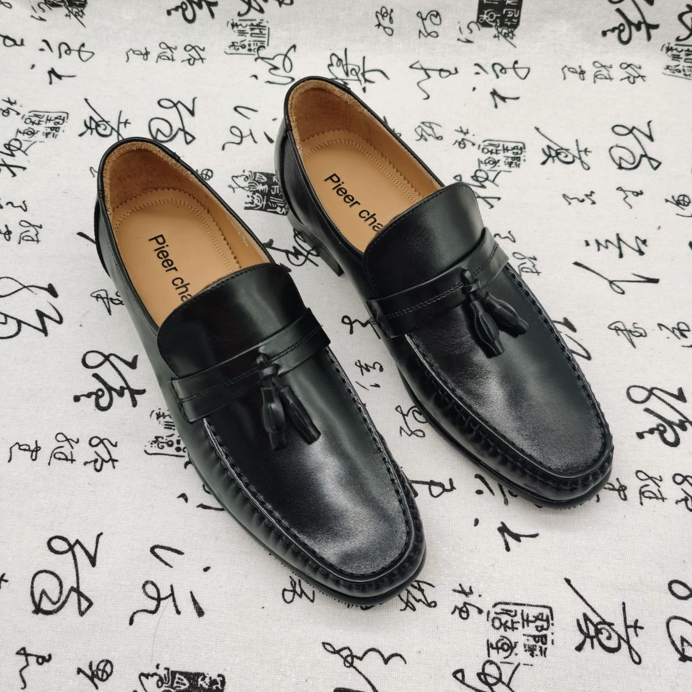 【Тот же стиль, что и у Shachi】Популярная мужская обувь от производителя. Новые лоферы. Черные мужские туфли без шнуровки из воловьей кожи, модель 168-8.