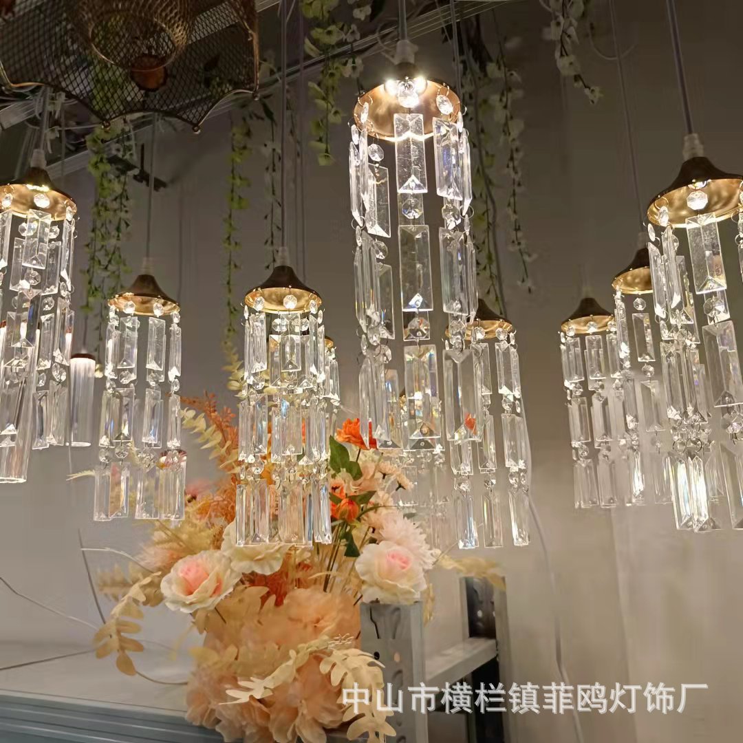 Nueva luz de lujo de la boda 10-cabeza de cristal de hielo bar etapa lámpara decorativa de la boda de acrílico luminoso diseño de techo