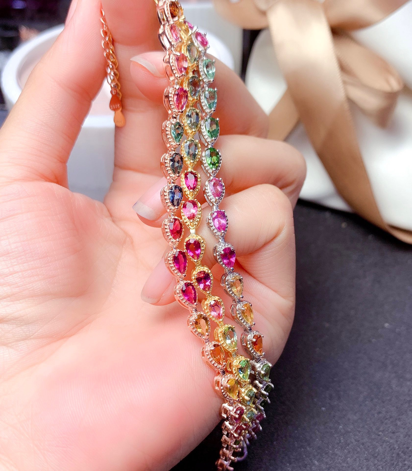 Daily Occasion Copper Material Simple Style Classic Style Water Droplets Copper Inlay Zircon Bracelets