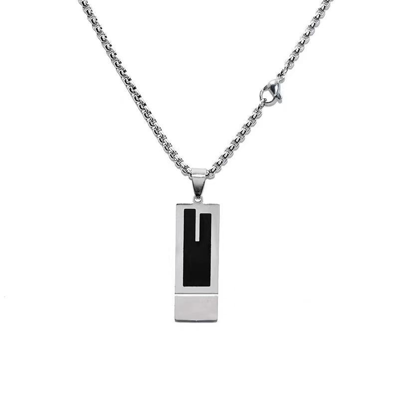 Collier rectangulaire noir en acier titane tendance pour hommes et femmes, pendentif simple hip-hop à la mode et personnalisé_voghion.com