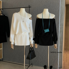 WGWE7078假两件拼接斜肩百搭显瘦卫衣+设计感开叉显瘦半身裙套装