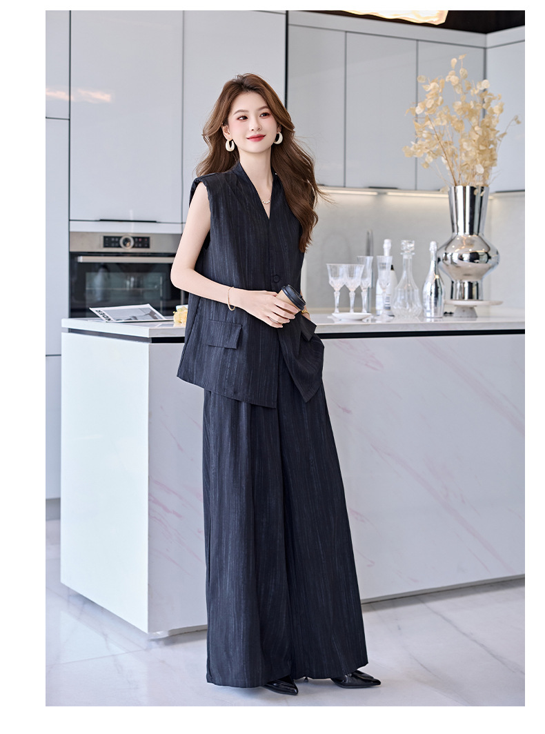Bộ vest nữ không tay quần ống rộng cao cấp mùa hè 2025 – Áo khoác vest không tay kết hợp quần ống rộng hai mảnh HR1170 — Màu đen, Màu trắng be chi tiết 21