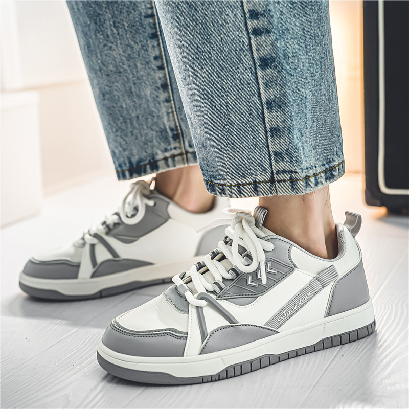 Zapatos de hombre Otoño e Invierno nuevos zapatos de tablero de moda bajos retro coreano zapatos casuales moda jóvenes estudiantes zapatilla de deporte