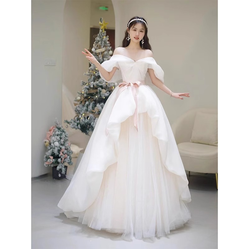 creamy-white the same amount