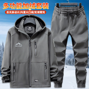 �����ӽq�Ӻ��������b��Ů�ڱ��������\�ӷ�ˮ�������r�аٴ�