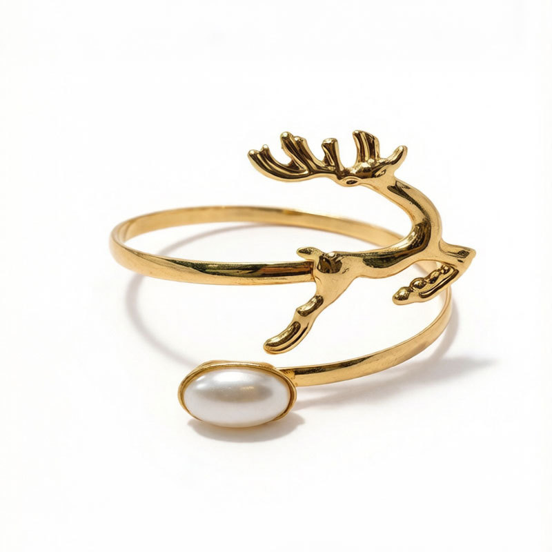 New golden deer meets pearl style