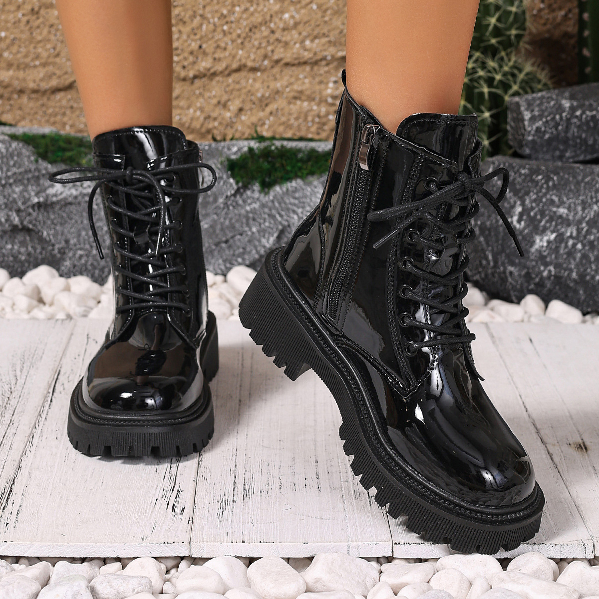 plus Size Lace-Up British Style Retro Martin Boots mid Heel Ankle Winter Cowboy Boots for Women_vogvips.com