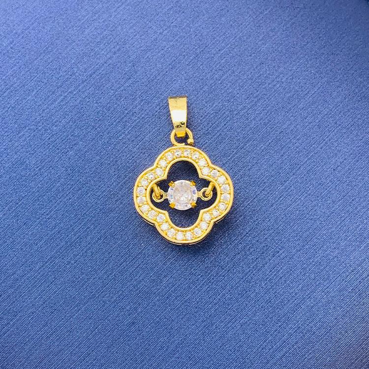 Tiktok Venta caliente colgante al por mayor auto-seleccionado 100 cobre colgante único con fuente de cadena de fábrica al por mayor sin cadena