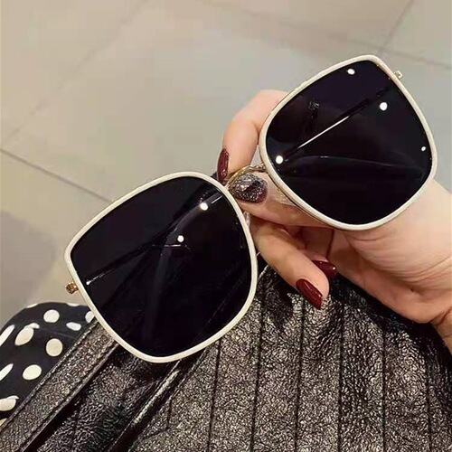  New Live Broadcast Same Style Sunglasses for Men and Women Large Frame Polarized Sunglasses Square Frame Glasses Slimming Big Face Wholesale
