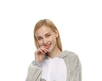 Pijamas transfronterizos al por mayor de fábrica Labubu pijamas femeninos de una sola pieza de dibujos animados pijamas de animales de franela Capibala