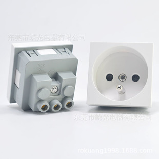 Regulatory card socket snap-in concealed cabinet seat FB45 French European socket 45 * 45MM PDU UPS