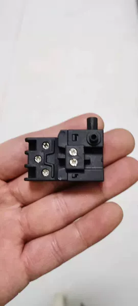 1040 switch (45 whole boxes)