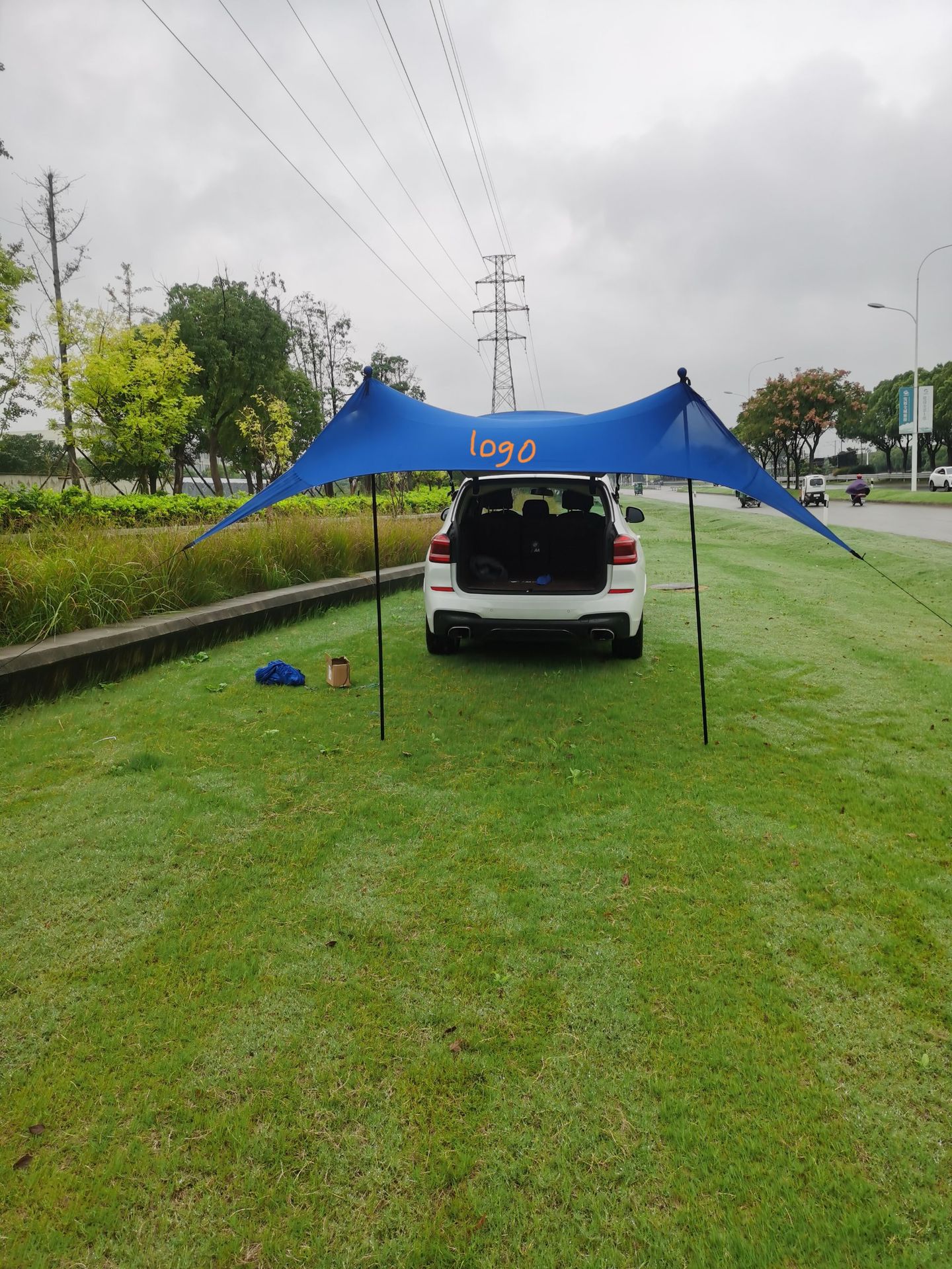 Car Sunshade Tent, Camping Tent Side Tent, Car Rear Suv Side Canopy, Self-Driving Camping Rain Shelter, Rainproof and Windproof