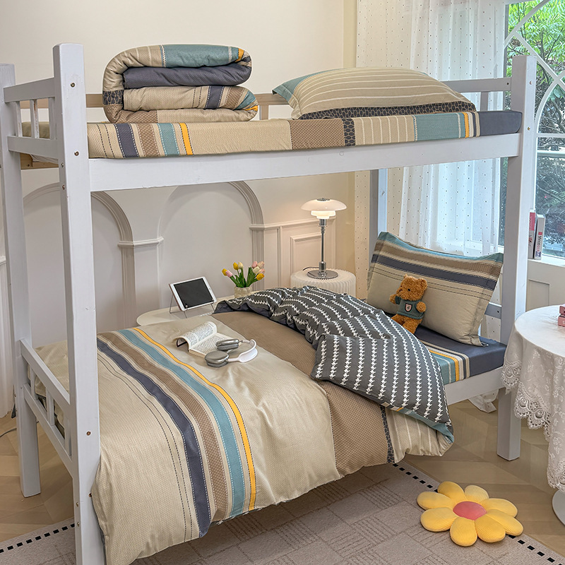 Juego de cama de dormitorio de estudiantes universitarios de tres piezas de algodón puro algodón lavado de algodón sábana individual funda de edredón juego de cama de cuatro piezas