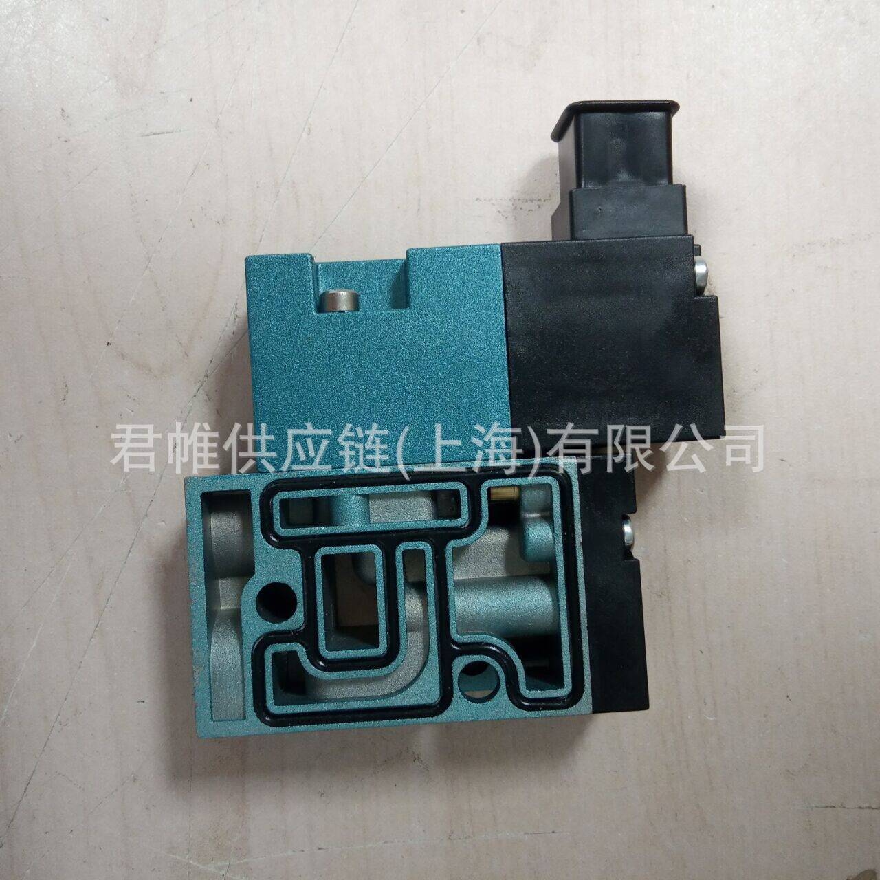 价格需核实  MAC 电磁阀 型号：92B-EAA-000-DM-DDAP-1DM=532B