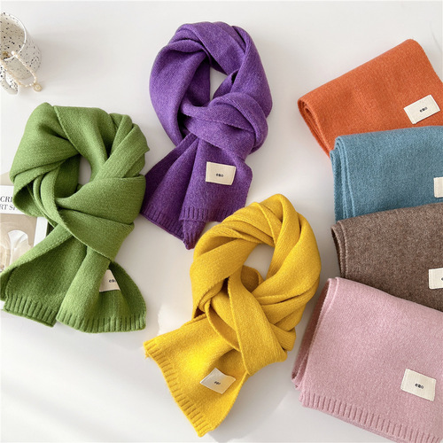 Small solid color scarf for women in autumn and winter, Korean version, versatile ins trend, thickened and warm, decorative neck protector, knitted scarf