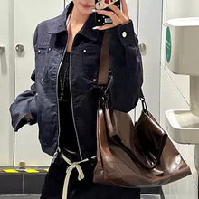 美式复古铆钉翻领短款夹克外套女秋季高级质感辣妹休闲百搭上衣潮