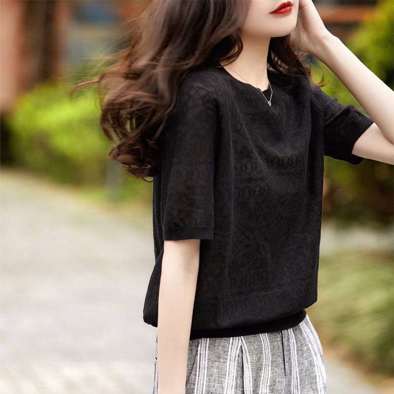 Áo thun nữ tay ngắn ren jacquard Hàn Quốc — đen