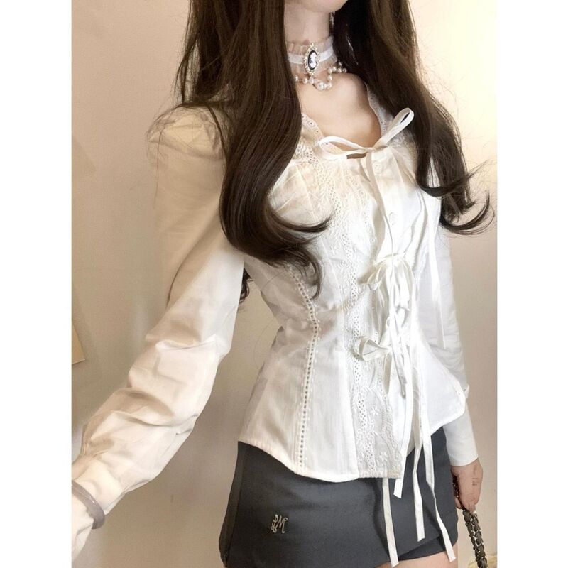 Korean-style white shirt with lace design for autumn, slim-fit waist shirt for a slimming effect, off-shoulder top made of high-elasticity Tencel