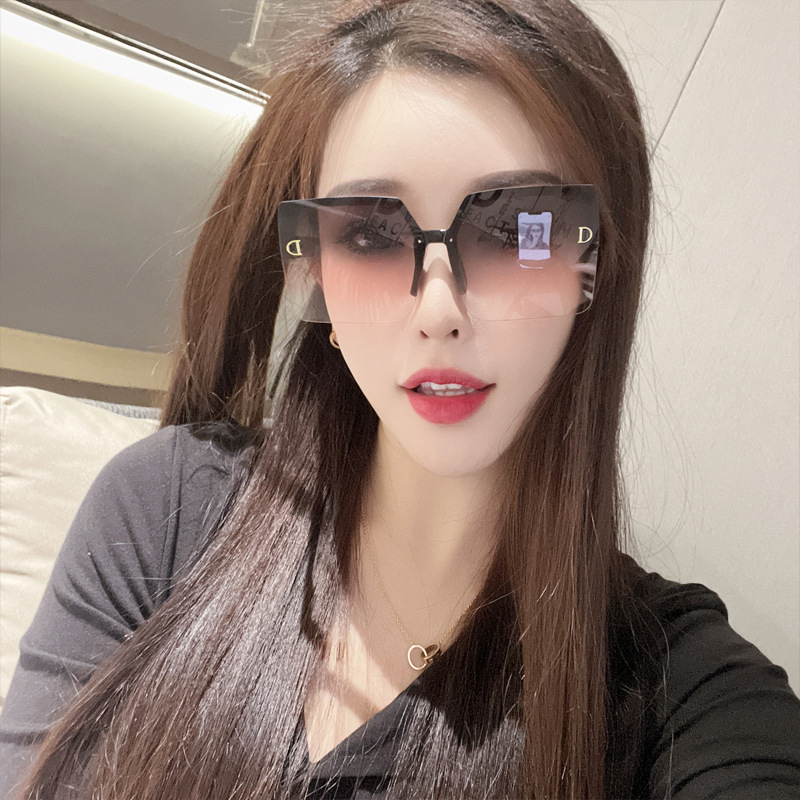 Sunglasses for Women 2022 New Anti-Uv Sunglasses for Round Faces and Big Faces Simple Glasses Showing Small Faces 9935 Sunglasses for Women 2022 New Anti-Uv Sunglasses for Round Faces and Big Faces Simple Glasses Showing Small Faces 9935