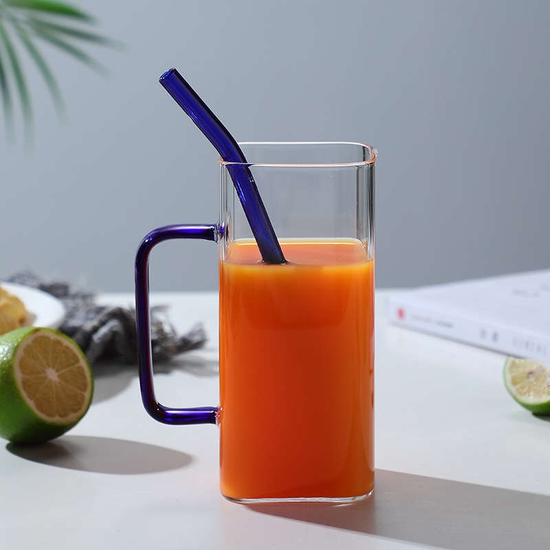 Taza de paja cuadrada de vidrio doméstico de alta apariencia de bambú taza de borosilicato transparente de una sola capa taza de jugo de mango de color