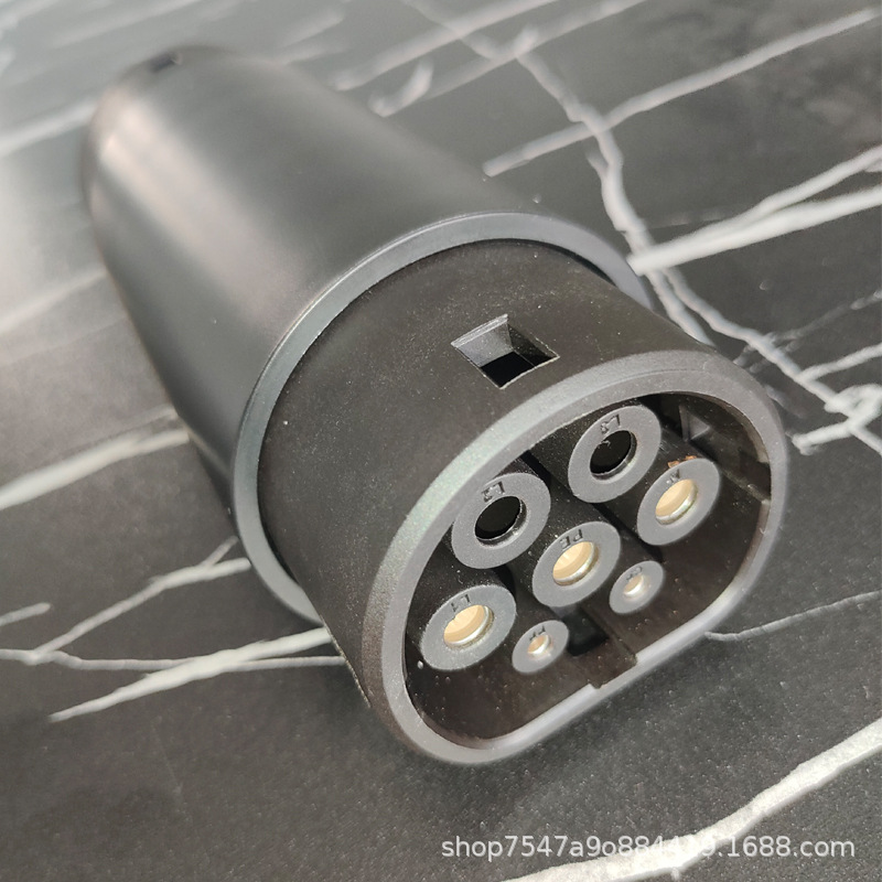 香港电车国标转欧标插头充电桩特斯拉转换头新能源汽车北上转接头