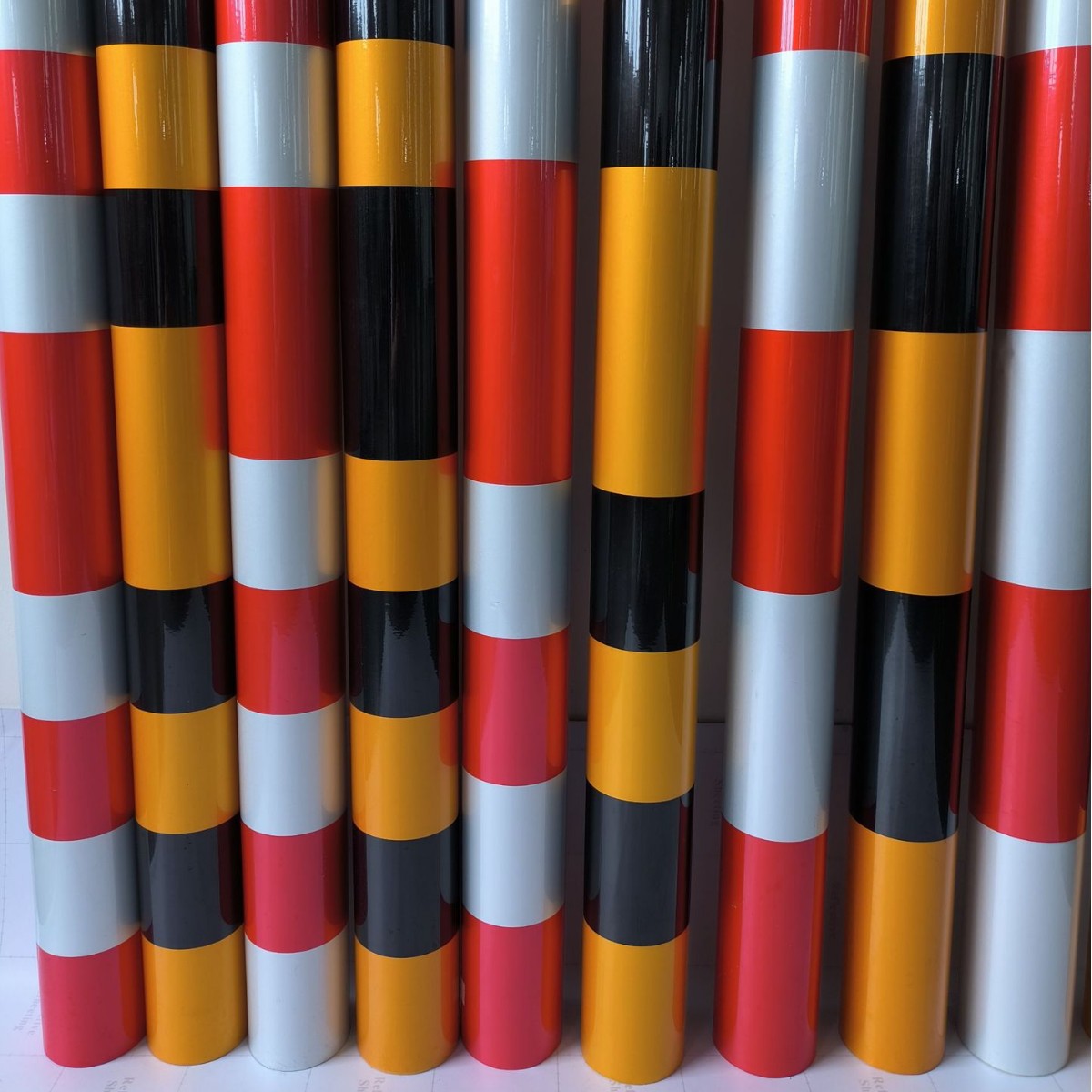 厂家直销加厚双色竖条铝基膜电线杆防撞反光警示贴竖条电力反光贴