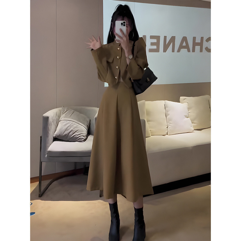 气质名媛小香风套装裙女秋装新款赫本风设计感外套+半身裙两潮流|undefined