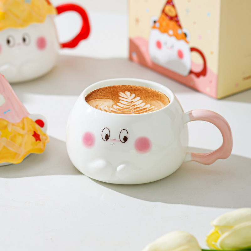 Taza de caricatura de cerámica de alta cara, taza de regalo para una amiga, taza de corazón de una niña, taza de desayuno casera