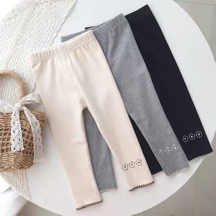 2024 Spring and Autumn New Girl's Leggings with Three Small Flowers Children's Medium and Small Size Pants for Baby Girls Fashion Pants Trendy